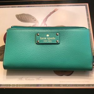 Kate Spade Wristlet